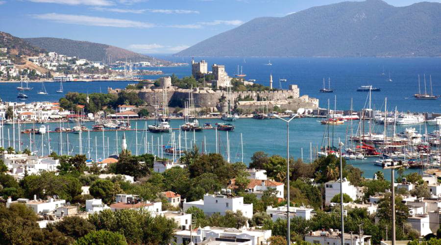 Nejlepší nabídky pronájmu aut na letišti Bodrum